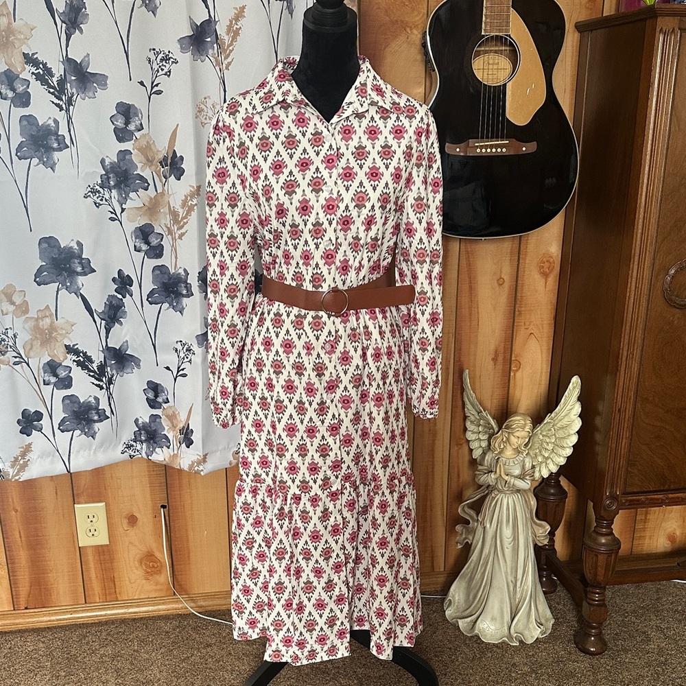Floral Patterned Long Sleeve Dress